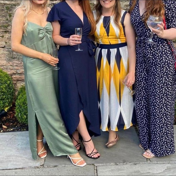 NWT,Mango MNG, Green Dress Elegant Green Satin Slip Dress,Side Splits,Size L - Picture 2 of 14